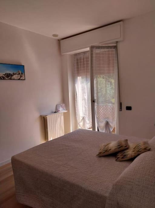Casa Elly Lejlighed Riva di Solto Eksteriør billede